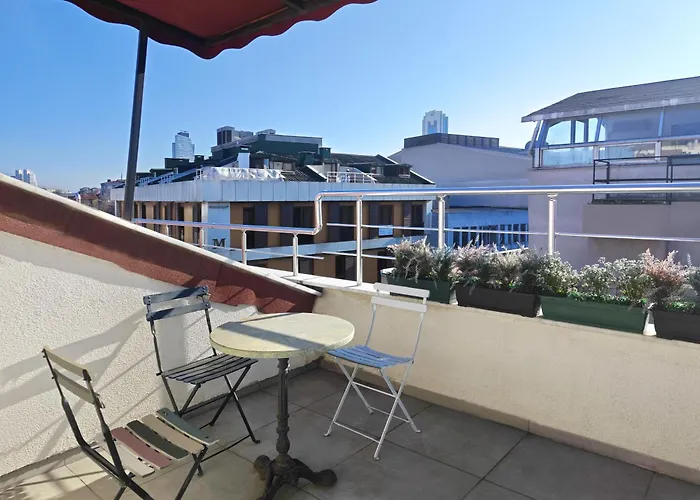 Family Time Suites Hotel